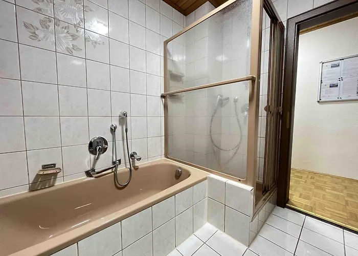 Daire Sad502 - Komfortable Monteurwohnung Schwandorf in Bayern